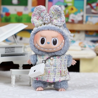 2025 New Design boneca Labubu artesanal pano de decoração suéter brinquedo pano colorido fato conjunto Labubu desenho animado vestido